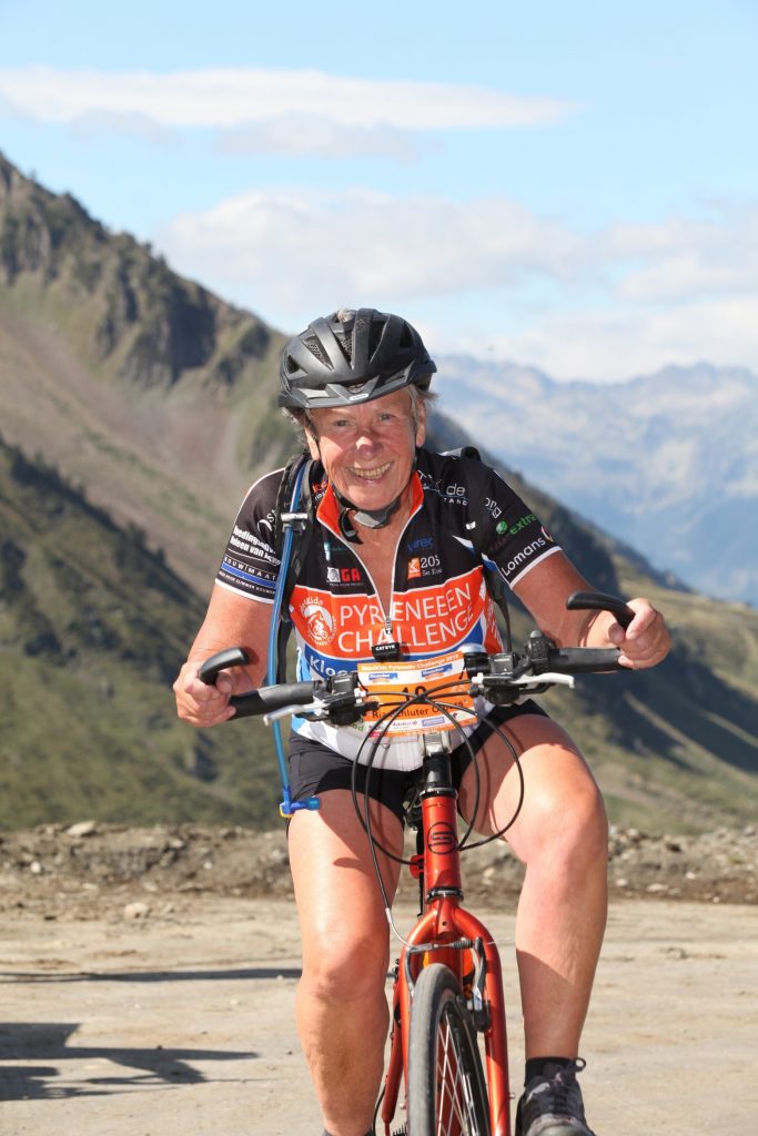 Ria op de fiets tijdens de Pyreneen Challenge 2015